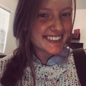 Meet your Posher, Kayley